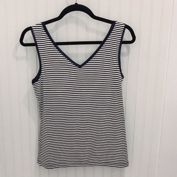 NEW Banana Republic Navy and White Striped Tank - Picture 2 of 5